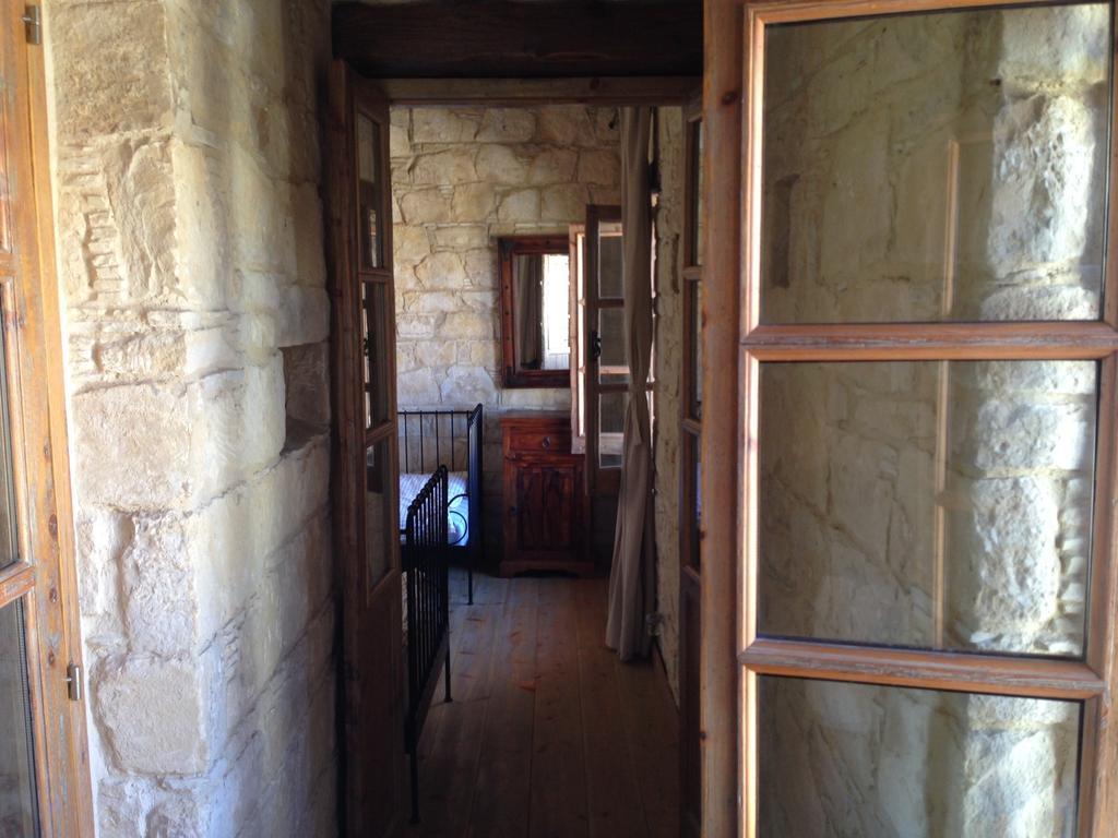 Lofou Traditional Stone House Екстер'єр фото