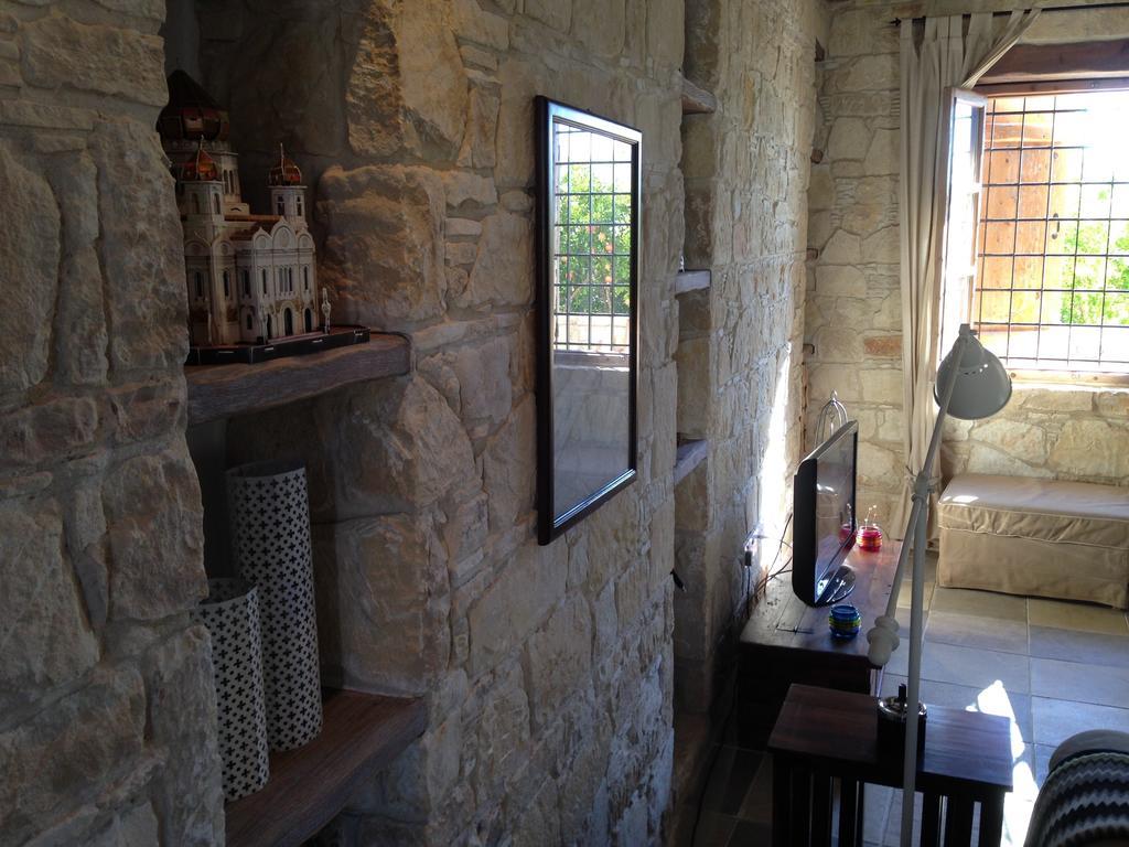 Lofou Traditional Stone House Екстер'єр фото